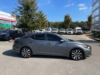 2021 Nissan Sentra SV FWD photo