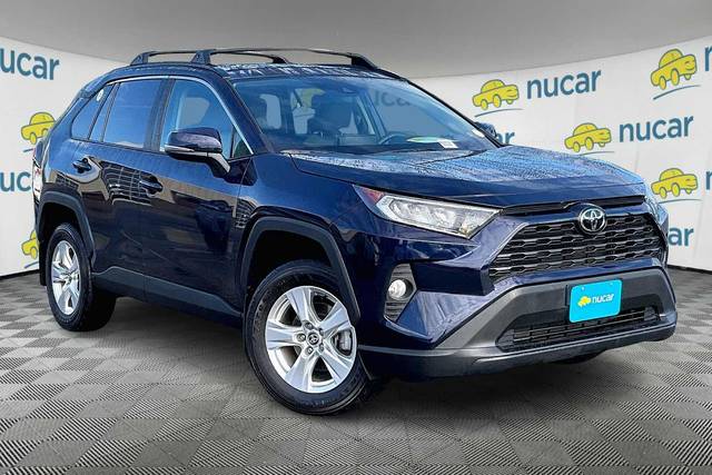 2021 Toyota RAV4 XLE AWD photo