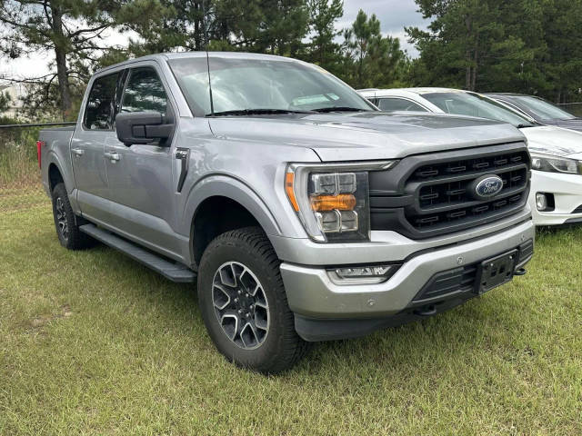 2021 Ford F-150 XLT 4WD photo
