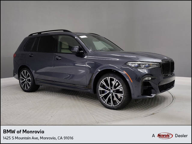 2021 BMW X7 M50i AWD photo