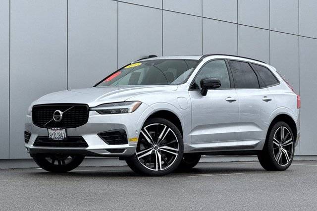 2021 Volvo XC60 R-Design AWD photo