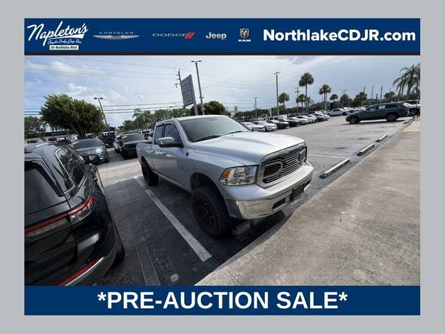 2018 Ram 1500 SLT 4WD photo