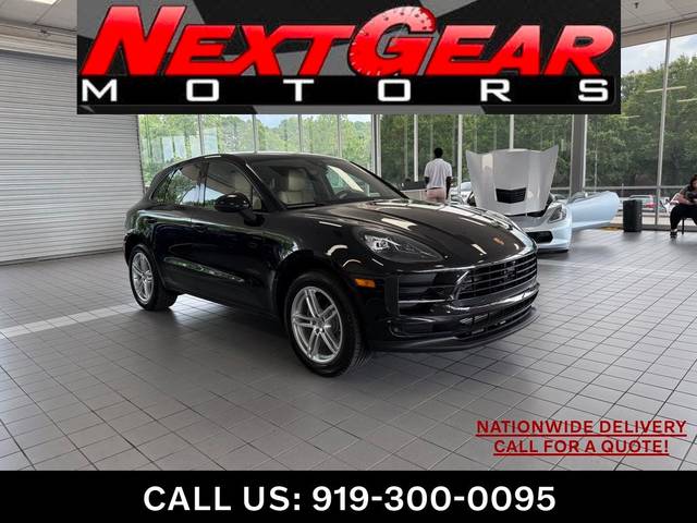 2021 Porsche Macan AWD photo