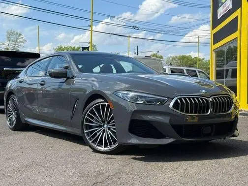 2022 BMW 8 Series 840i AWD photo