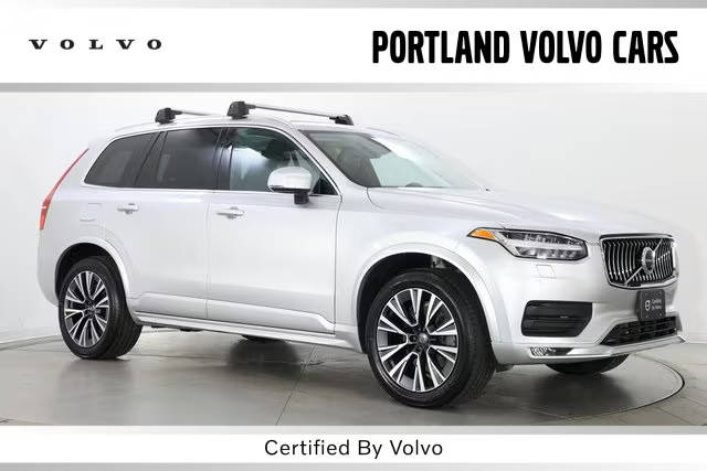 2022 Volvo XC90 Momentum AWD photo