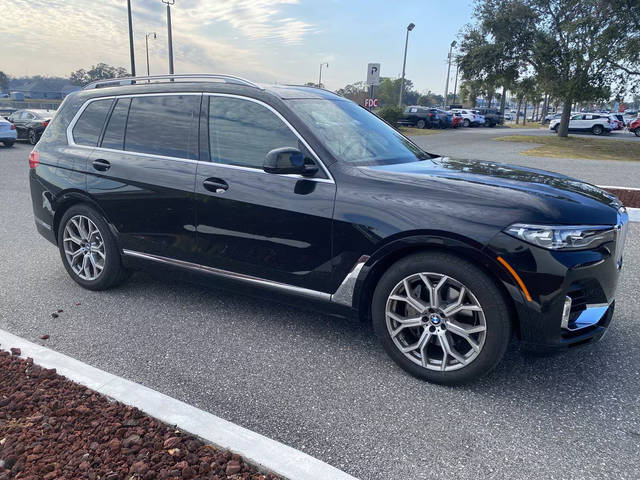 2021 BMW X7 xDrive40i AWD photo