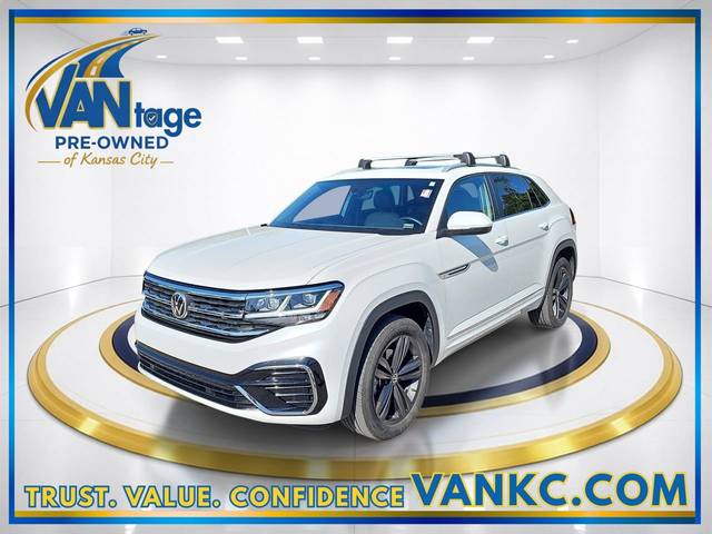2021 Volkswagen Atlas Cross Sport 3.6L V6 SE w/Technology R-Line AWD photo