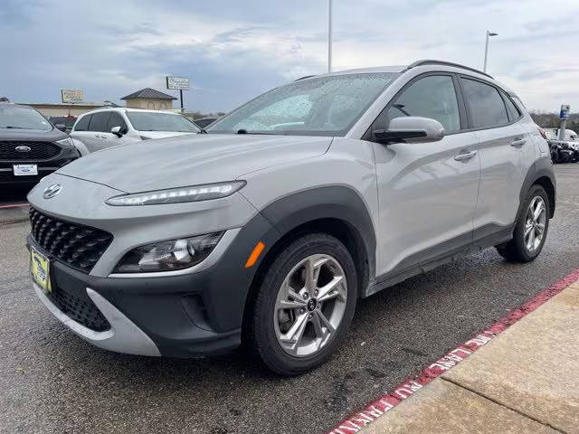 2022 Hyundai Kona SEL AWD photo