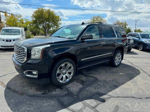 2018 GMC Yukon Denali 4WD photo