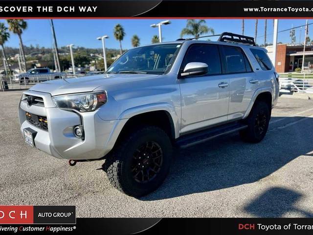 2021 Toyota 4Runner SR5 4WD photo