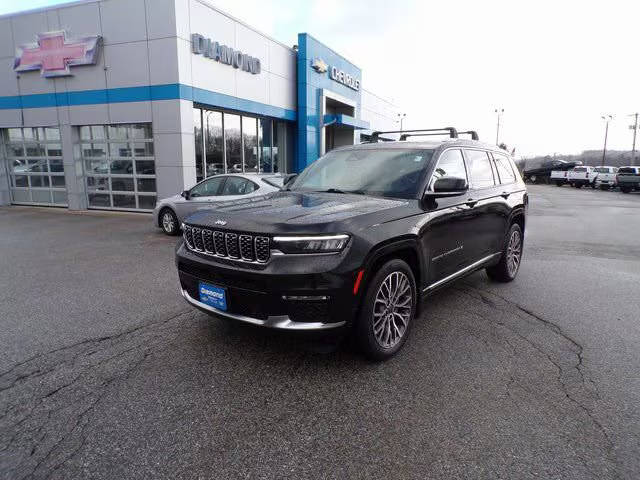 2021 Jeep Grand Cherokee L Summit Reserve 4WD photo