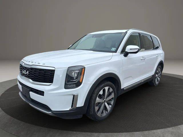 2022 Kia Telluride S AWD photo