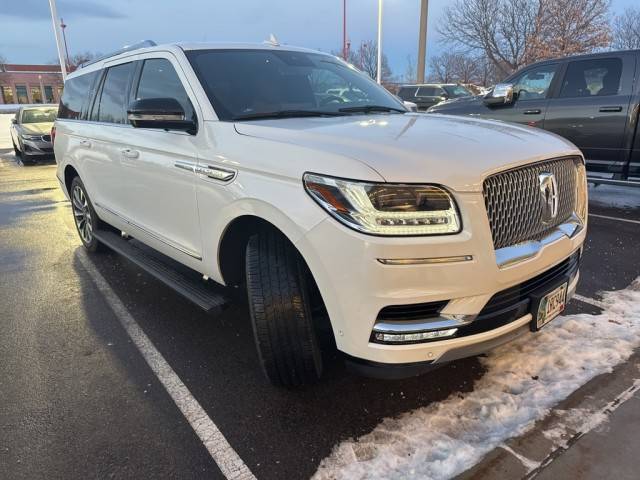 2021 Lincoln Navigator L Reserve 4WD photo