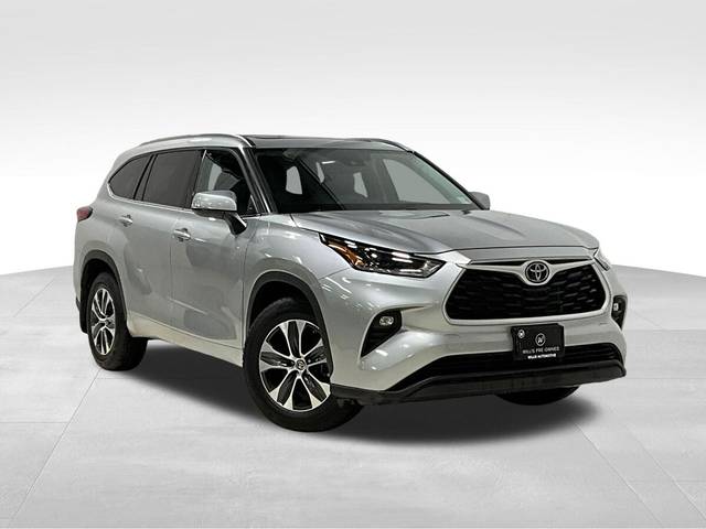 2021 Toyota Highlander XLE AWD photo