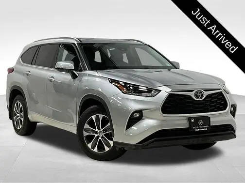 2021 Toyota Highlander XLE AWD photo