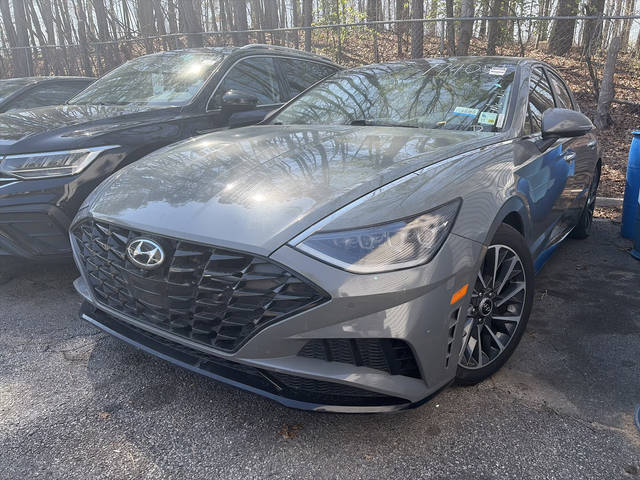 2022 Hyundai Sonata Limited FWD photo