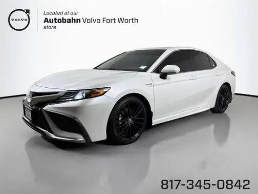2021 Toyota Camry Hybrid XSE FWD photo