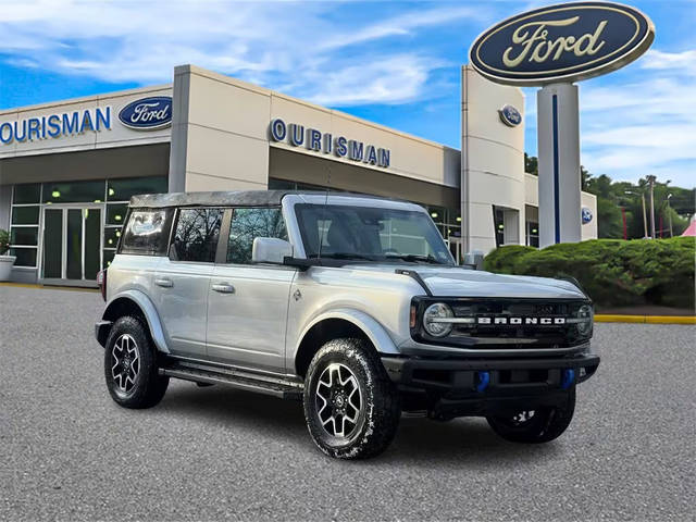 2021 Ford Bronco 4 Door Outer Banks 4WD photo