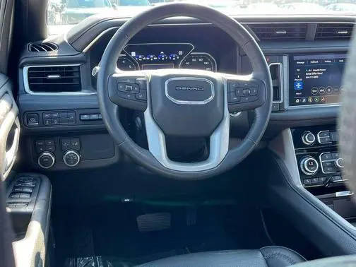 2021 GMC Yukon Denali 4WD photo