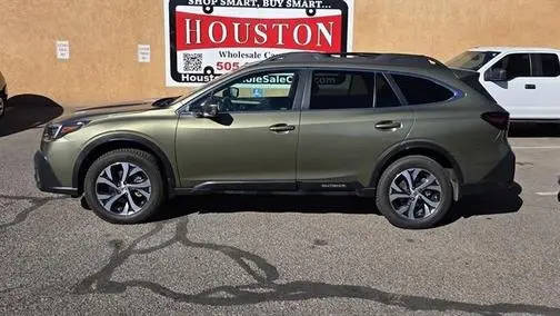 2022 Subaru Outback Limited AWD photo
