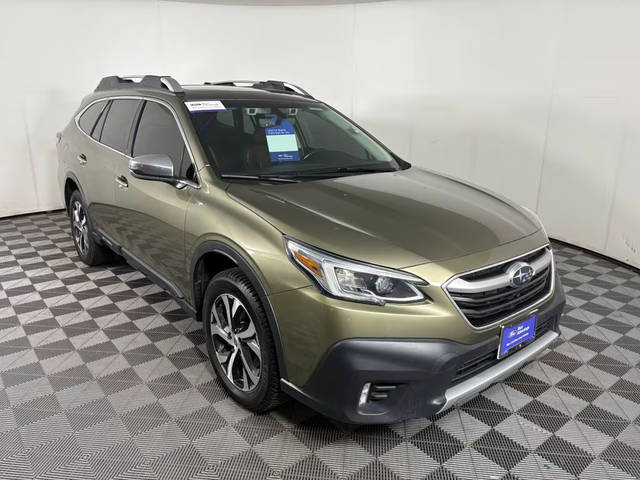 2022 Subaru Outback Touring AWD photo