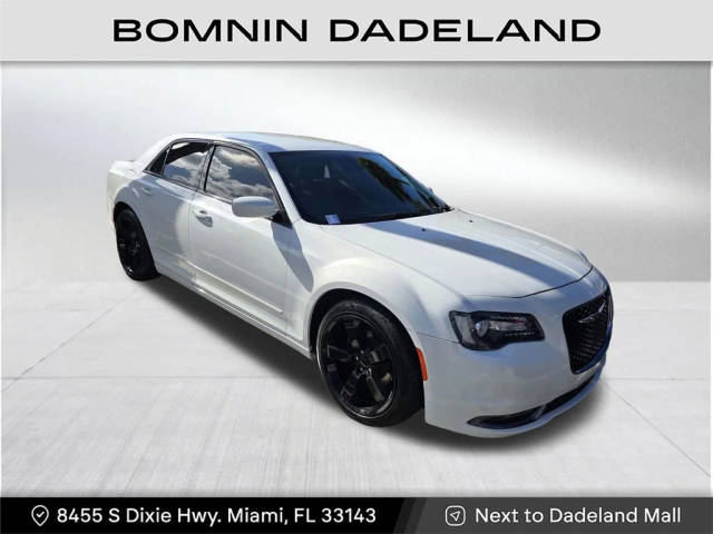 2020 Chrysler 300 300S RWD photo