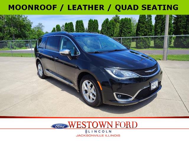 2020 Chrysler Pacifica Minivan Limited FWD photo