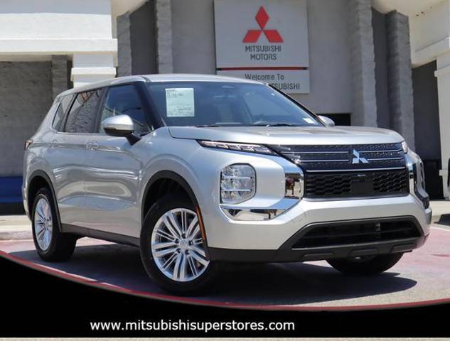 2022 Mitsubishi Outlander ES FWD photo