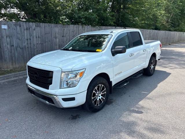 2021 Nissan Titan SV 4WD photo