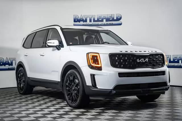 2022 Kia Telluride EX AWD photo