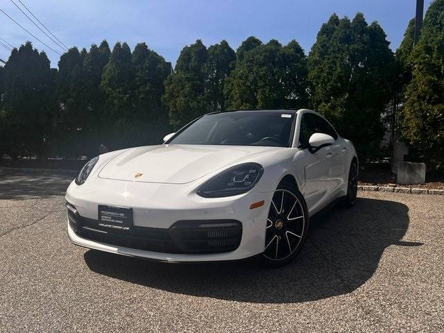 2021 Porsche Panamera 4 AWD photo