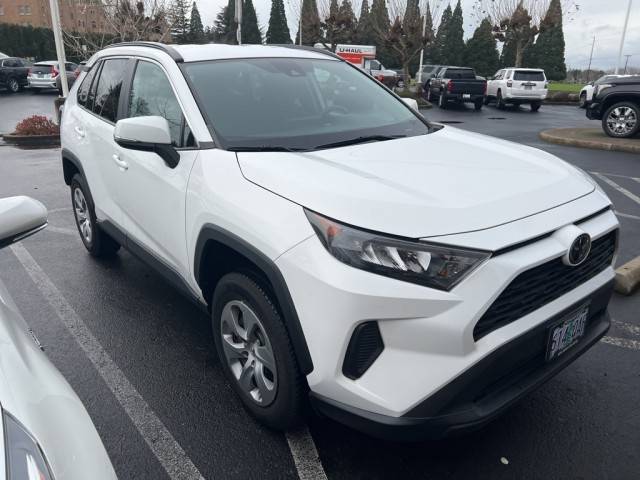 2021 Toyota RAV4 LE AWD photo