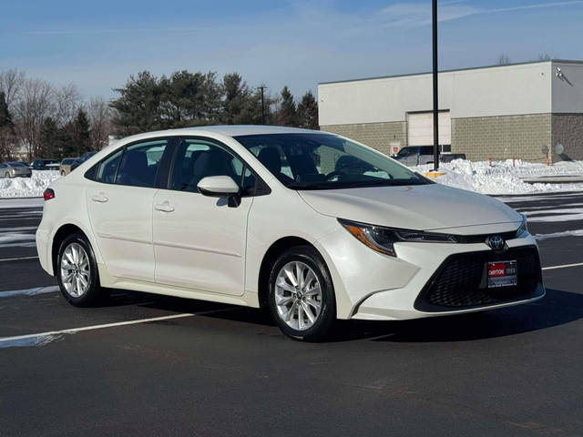 2021 Toyota Corolla LE FWD photo
