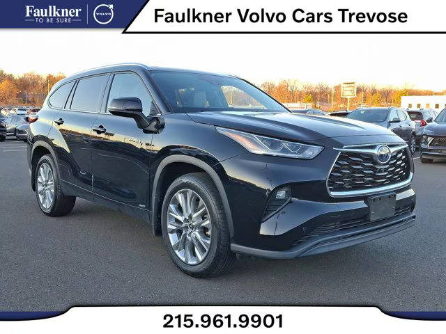 2021 Toyota Highlander Hybrid Limited AWD photo