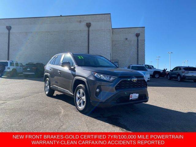 2021 Toyota RAV4 XLE FWD photo