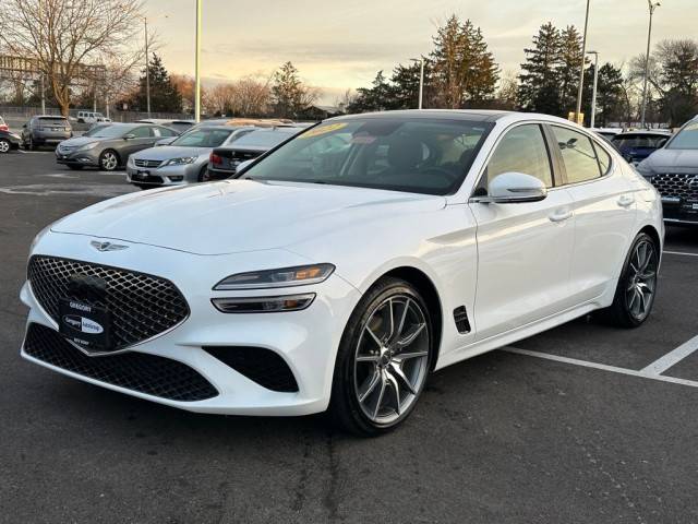 2022 Genesis G70 2.0T AWD photo