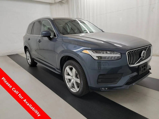 2022 Volvo XC90 Momentum AWD photo