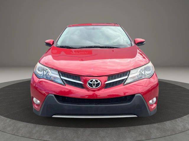 2015 Toyota RAV4 XLE FWD photo