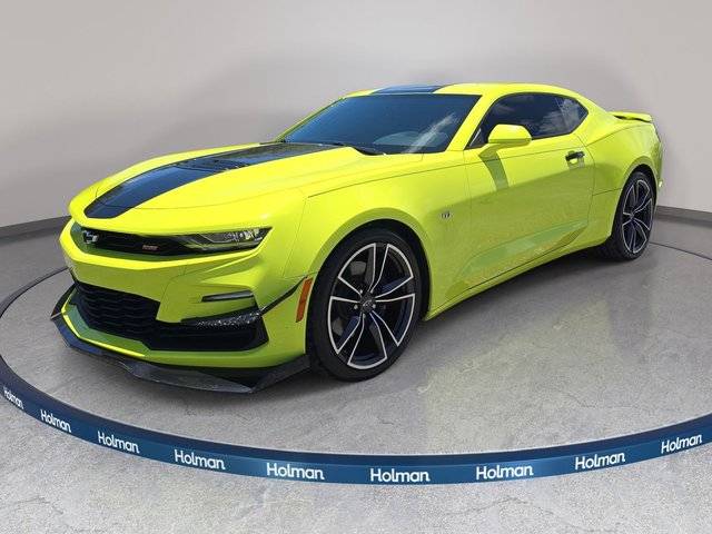 2021 Chevrolet Camaro 1SS RWD photo