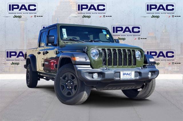 2021 Jeep Gladiator Sport 4WD photo