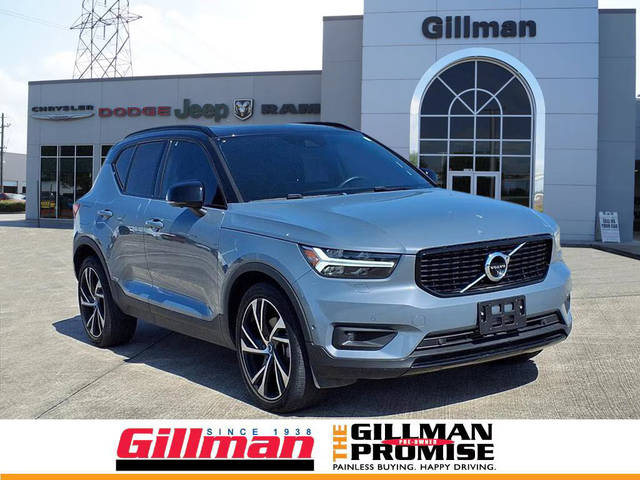 2022 Volvo XC40 R-Design AWD photo