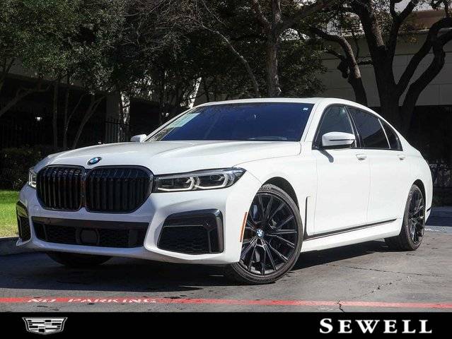 2022 BMW 7 Series 740i RWD photo
