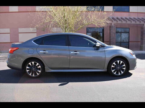 2019 Nissan Sentra SR FWD photo
