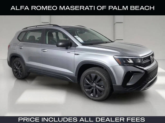2022 Volkswagen Taos S AWD photo
