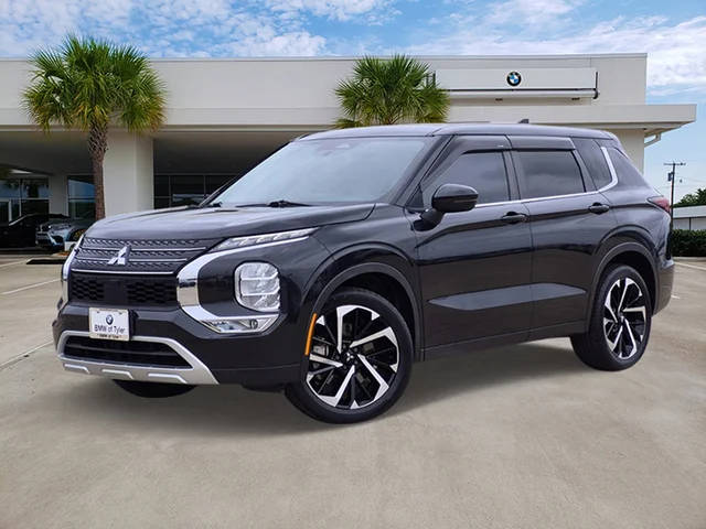 2022 Mitsubishi Outlander SE 4WD photo