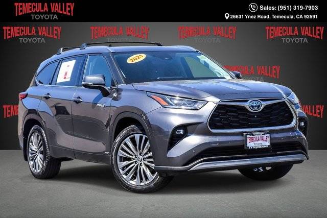 2021 Toyota Highlander Hybrid Platinum AWD photo