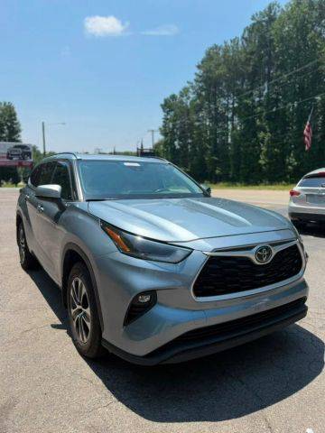 2021 Toyota Highlander XLE AWD photo