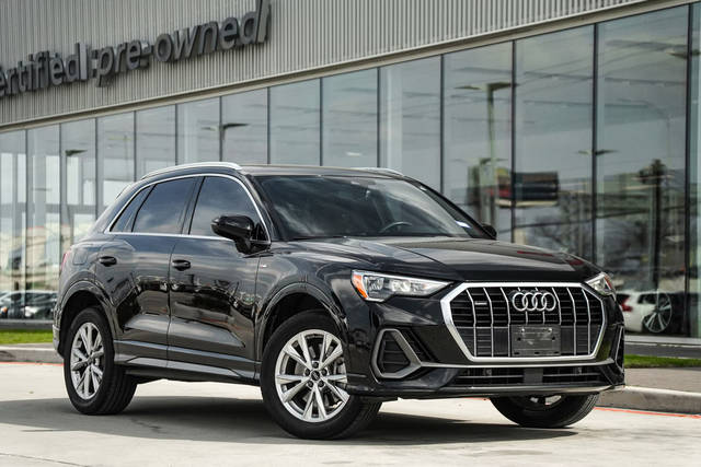 2022 Audi Q3 S line Premium AWD photo