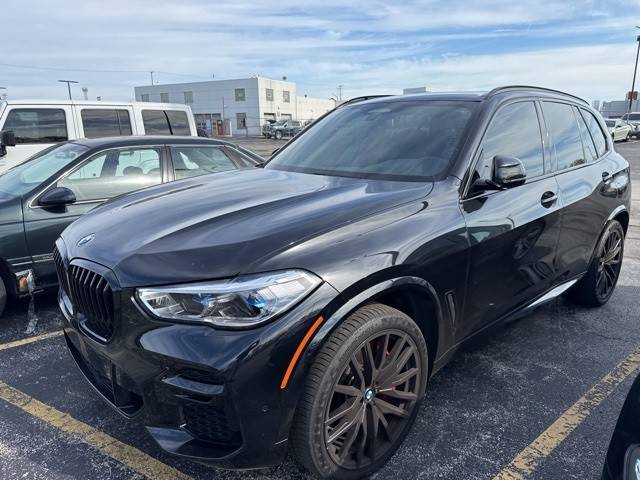 2022 BMW X5 M50i AWD photo