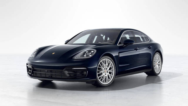 2021 Porsche Panamera 4 AWD photo